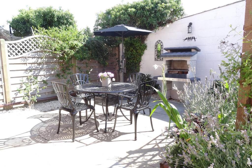 بسلس Lowlands Cottage المظهر الخارجي الصورة