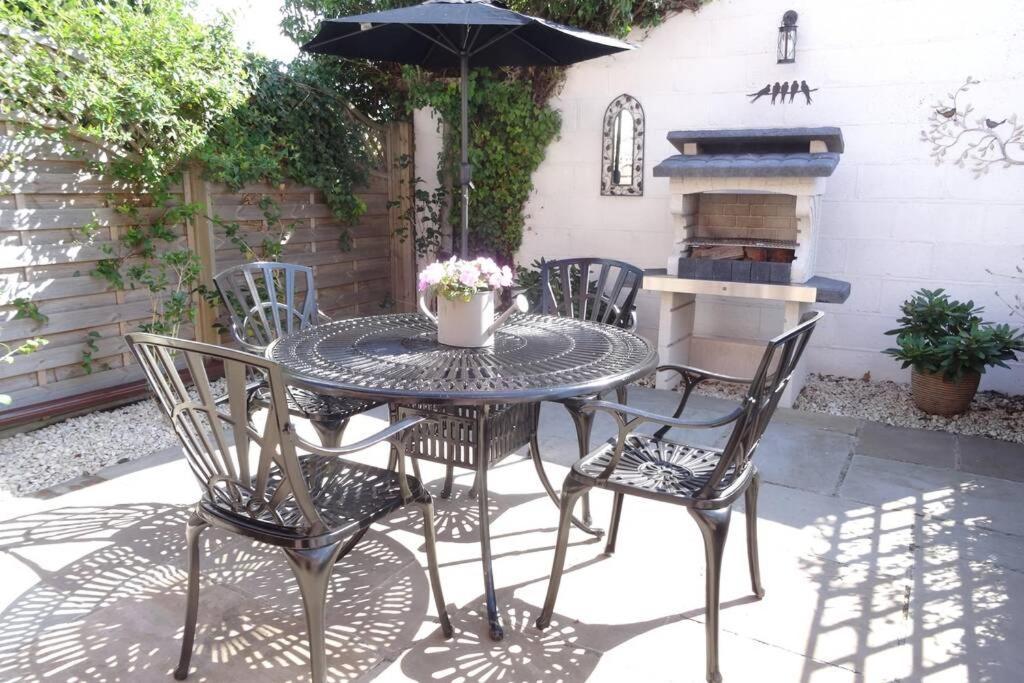 بسلس Lowlands Cottage المظهر الخارجي الصورة
